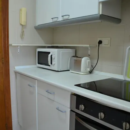Dos Calas 13 B Apartment *
